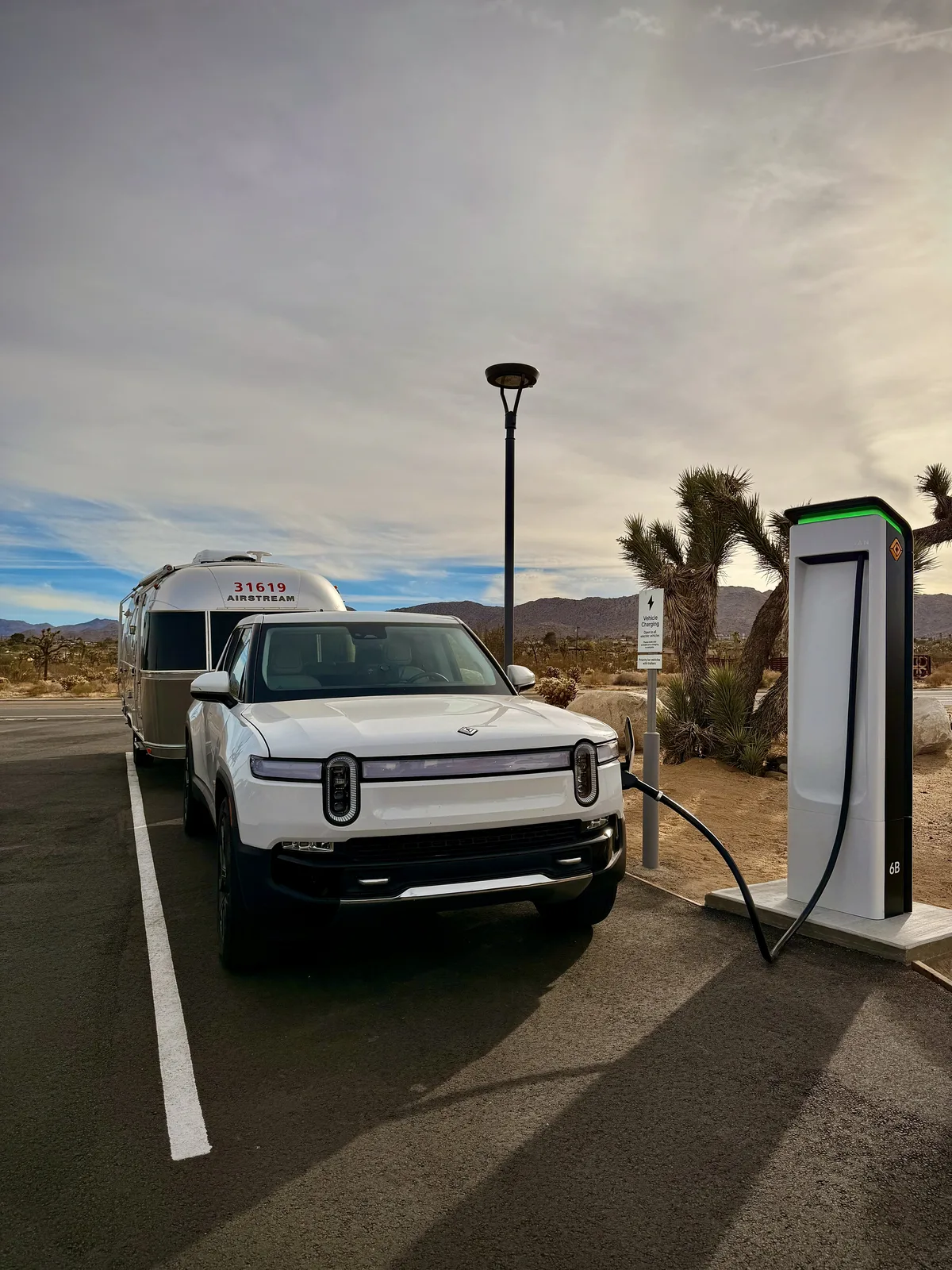Wattreach, 20′ Airstream Caravel at Joshua Tree, CA, December 2024