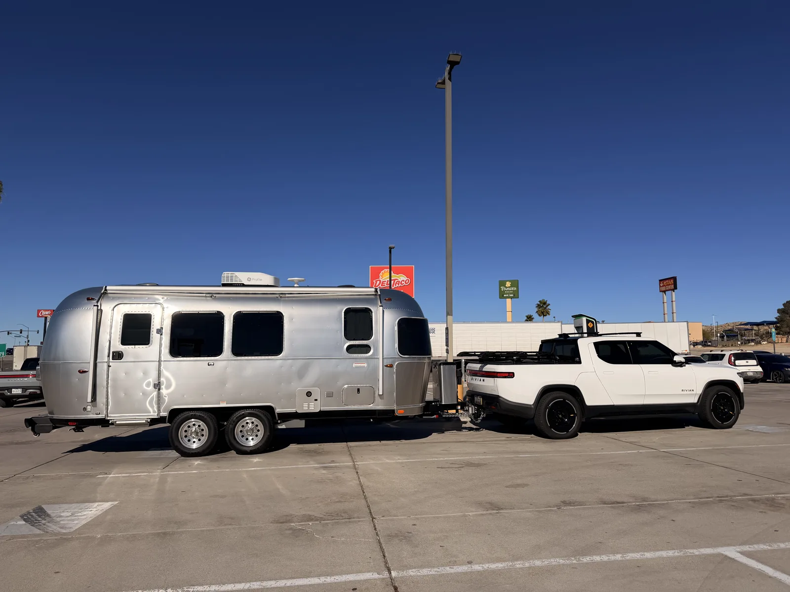 Wattreach, 23′ Airstream International at Barstow, CA, January 2026